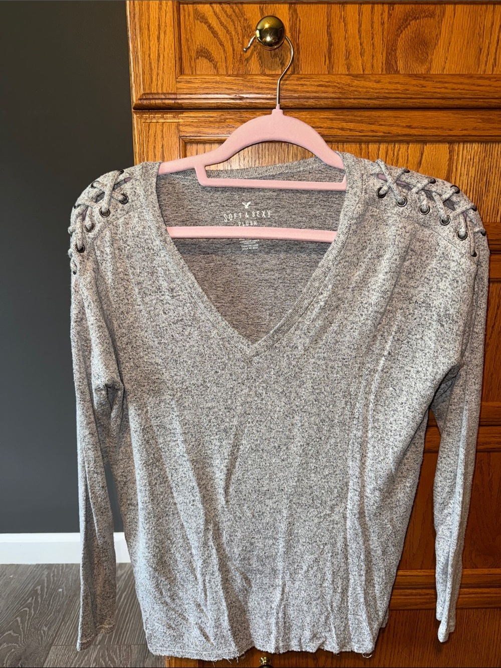 American Eagle Outfitters Gray V-Neck Long Sleeve Top with Shoulder Lacing